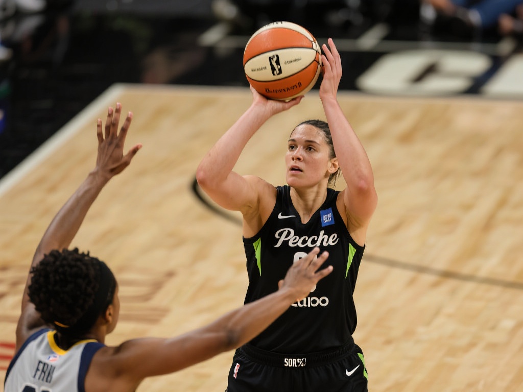 团紧随其后 团紧随其后